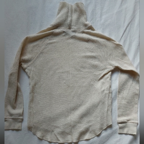Cream Women's Sweater - Picture 3 of 4